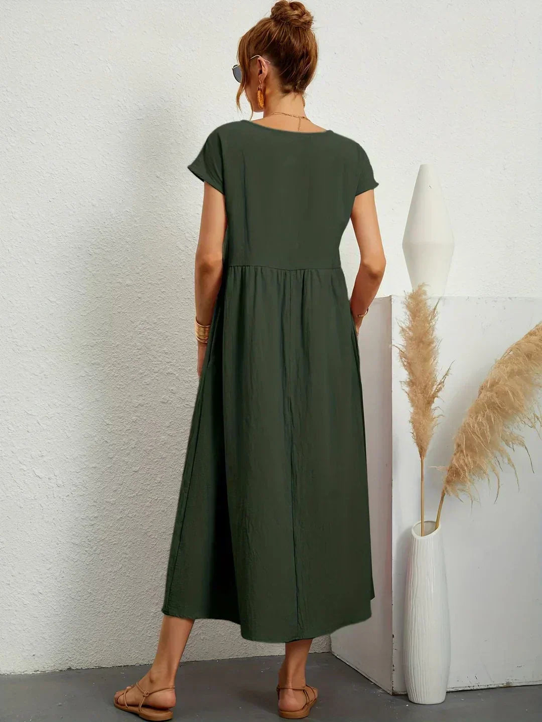 Heike | Splývavé midi šaty nadčasové elegance